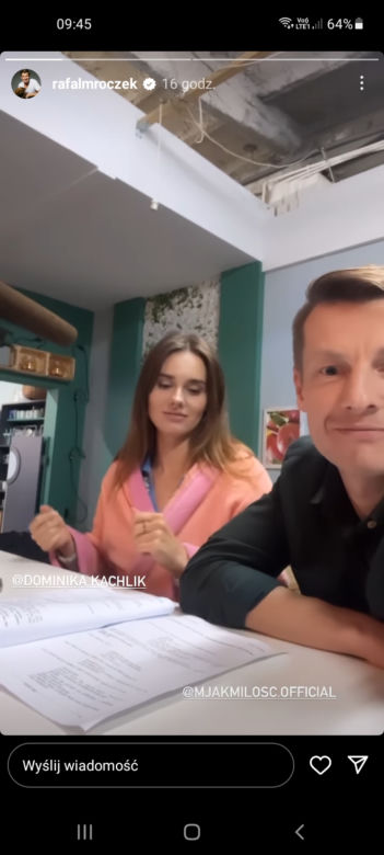 M jak miłość na planie odcinek 1693. Paweł (Rafał Mroczek), Franka (Dominika Kachlik)
