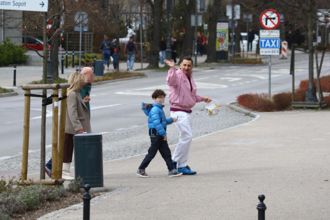 Misiek Koterski spędza Wielkanoc z rodziną w Sopocie
