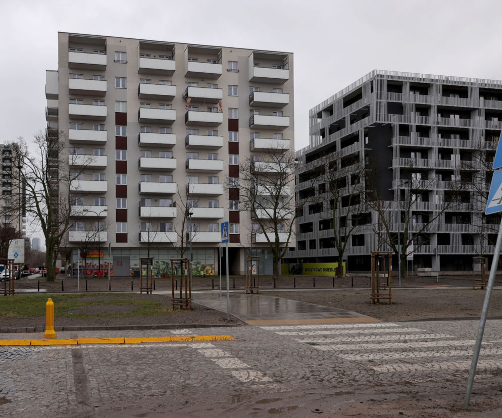 Dramat lokatorów. Nie mogą wrócić do siebie, ich mieszkania niszczeją