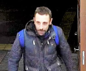 Poznań: Wyzywał radnego od ped**** i groził nożem. Szuka go policja