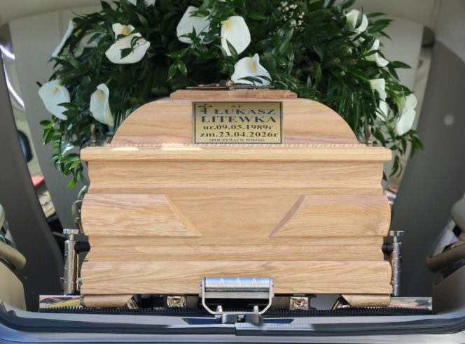 Poseł Łukasz Litewka spoczął w honorowym miejscu