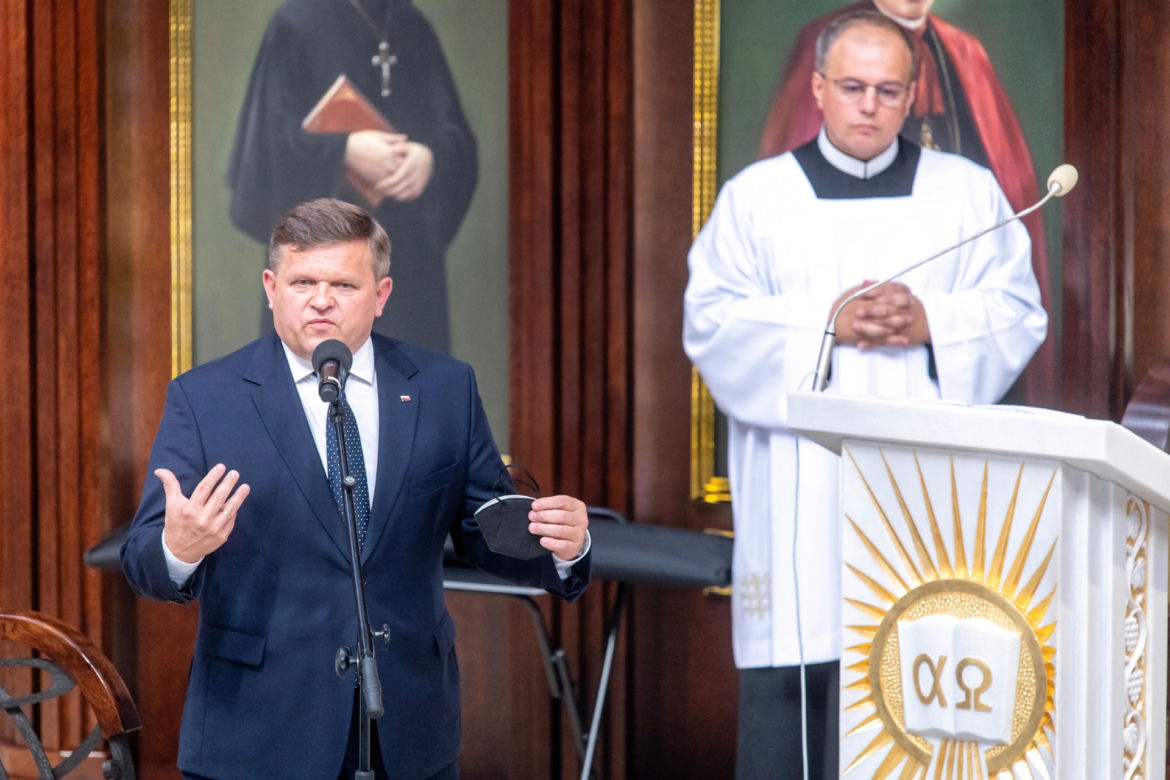 Urodziny Radia Maryja. Tadeusz Rydzyk na mszy w towarzystwie Czarnka