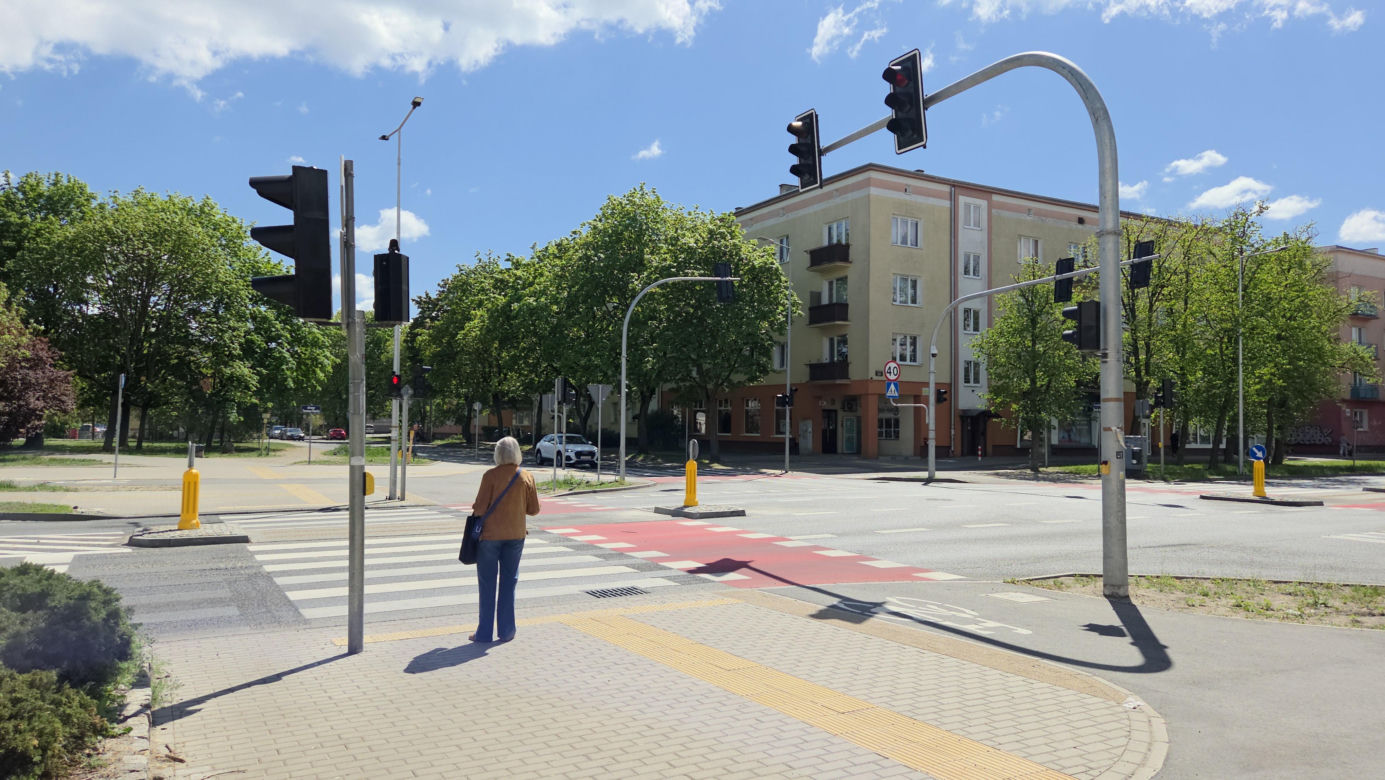 Tak się teraz jeździ na osiedlu Leśnym w Bydgoszczy. Nowa organizacja ruchu na ul. Sułkowskiego!