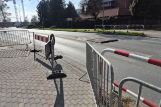 Piesi w Tarnowie ignorują zakazy! Policja ostrzega: „Będą bardziej restrykcyjne zachowania” 