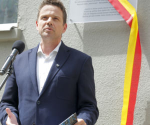 Rodzina Wojciecha Młynarskiego świętuje! Bardzo fajna uroczystość. 