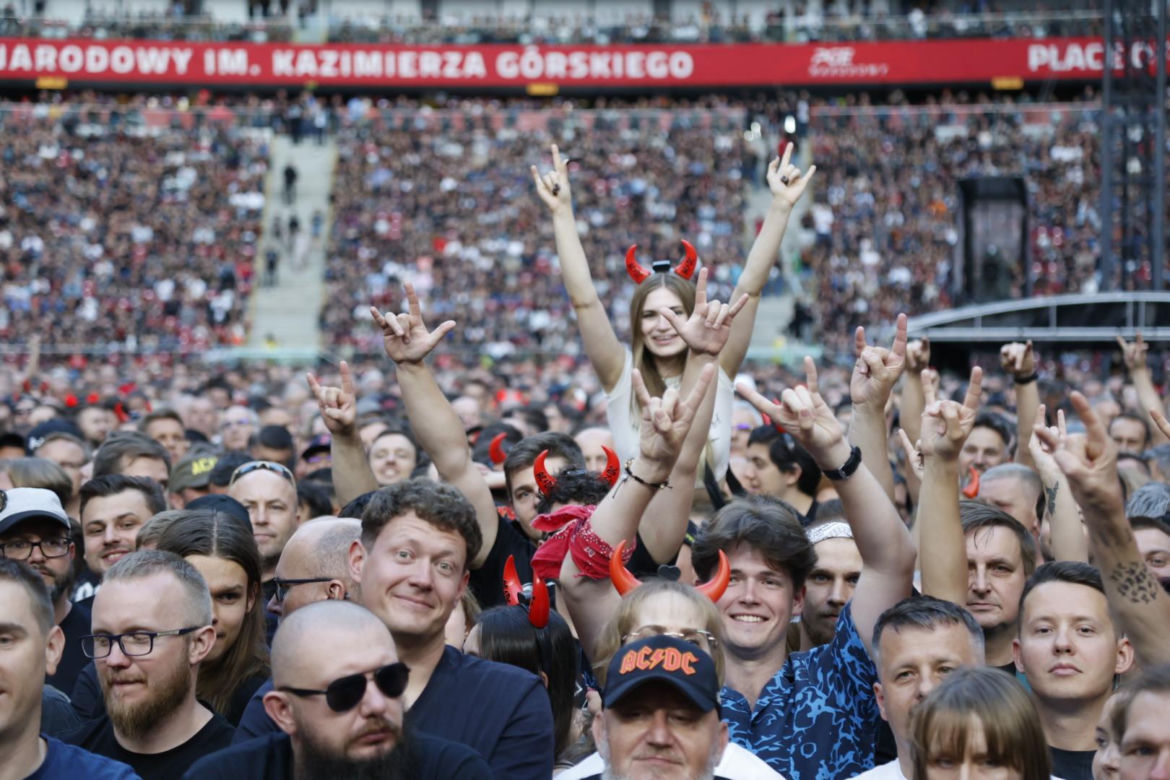 Koncert AC/DC w Warszawie (4.07.2025) - część druga. Organizatorem koncertu jest Live Nation