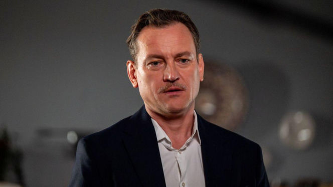 Barwy szczęścia odc. 3270. Robert Stefaniak (Paweł Ławrynowicz)