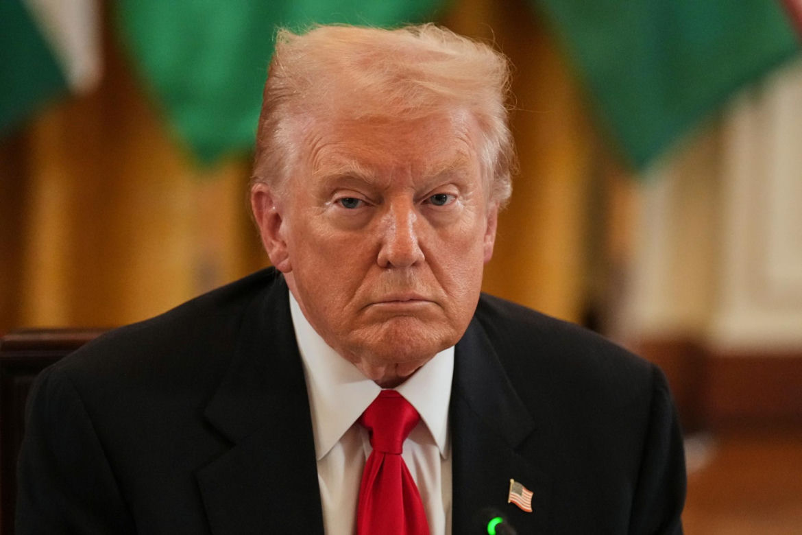 Trump przysnął na oficjalnym spotkaniu! "Jest stary i coraz bardziej to widać"