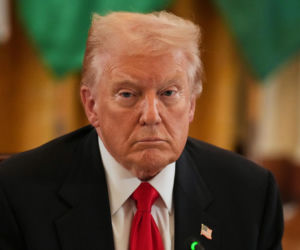 Trump przysnął na oficjalnym spotkaniu! Jest stary i coraz bardziej to widać