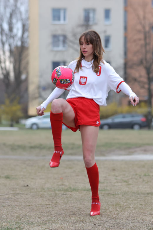 Marianna Schreiber robi z piką cuda na boisku