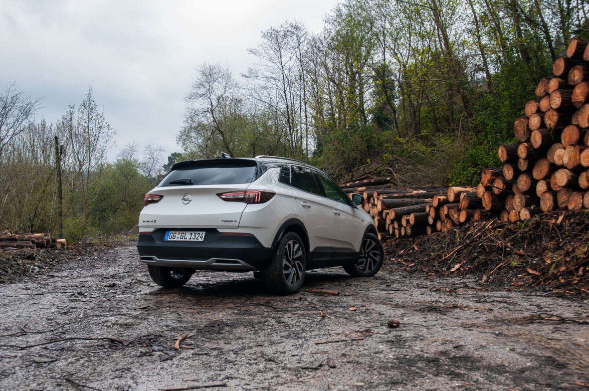 Opel Grandland X Ultimate 2.0 Diesel 177 KM
