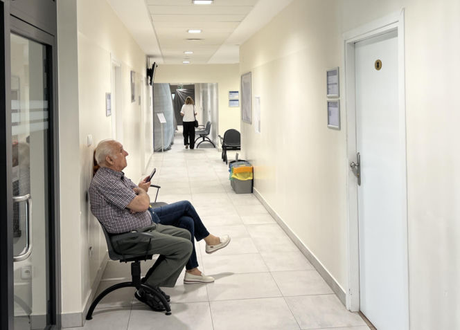 Nowe gabinety i Centrum Obsługi Pacjenta powstają w Mościckim Centrum Medycznym
