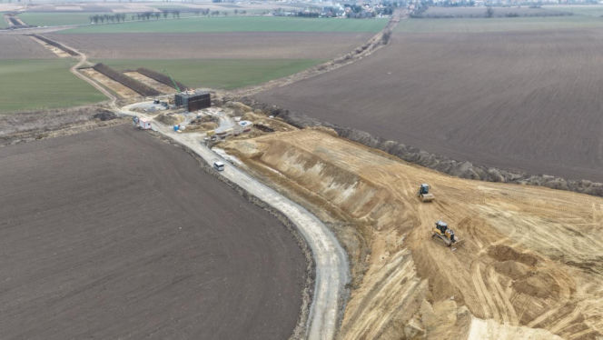 Budowa trasy S8 nabiera tempa. Ten odcinek pod Wrocławiem będzie gotowy najszybciej