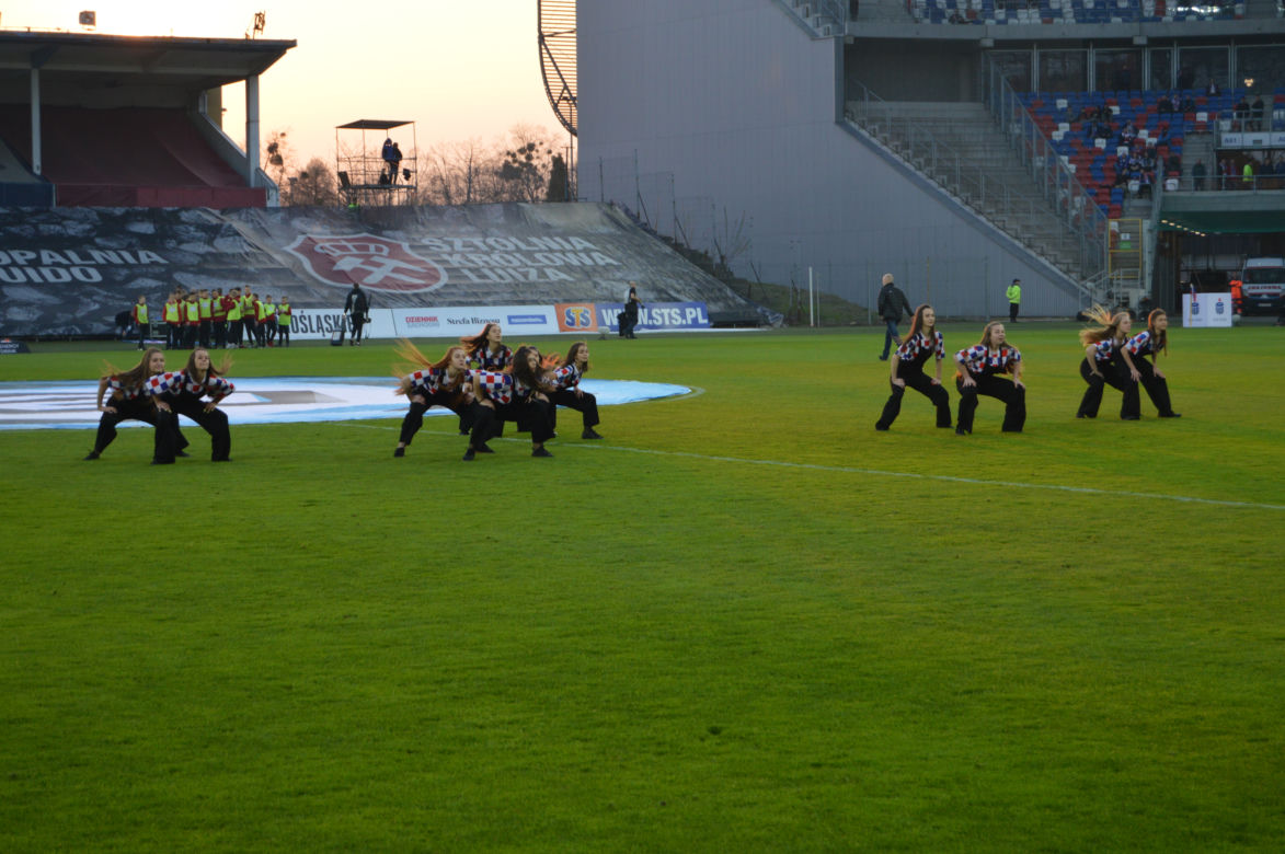 Górnik Zabrze - Legia Warszawa 1:2. Niewykorzystane sytuacje się mszczą [ZDJĘCIA KIBICÓW]
