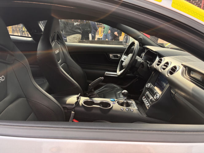 Ford Mustang w służbie radomskiej policji