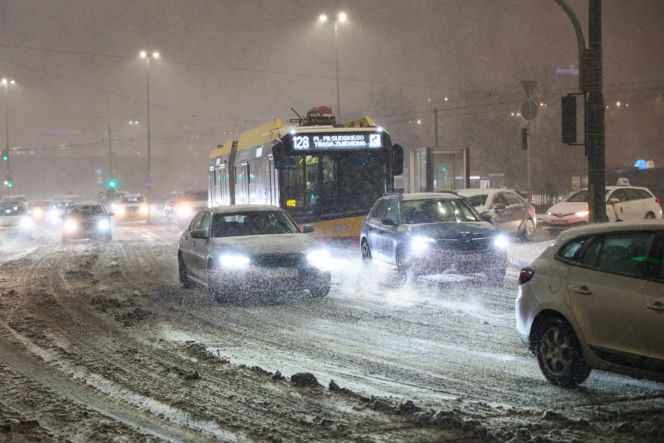 Trudne warunki drogowe w Polsce