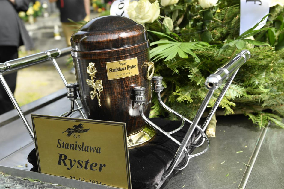 Wojciech PIjanowski na pogrzebie Stanisławy Ryster