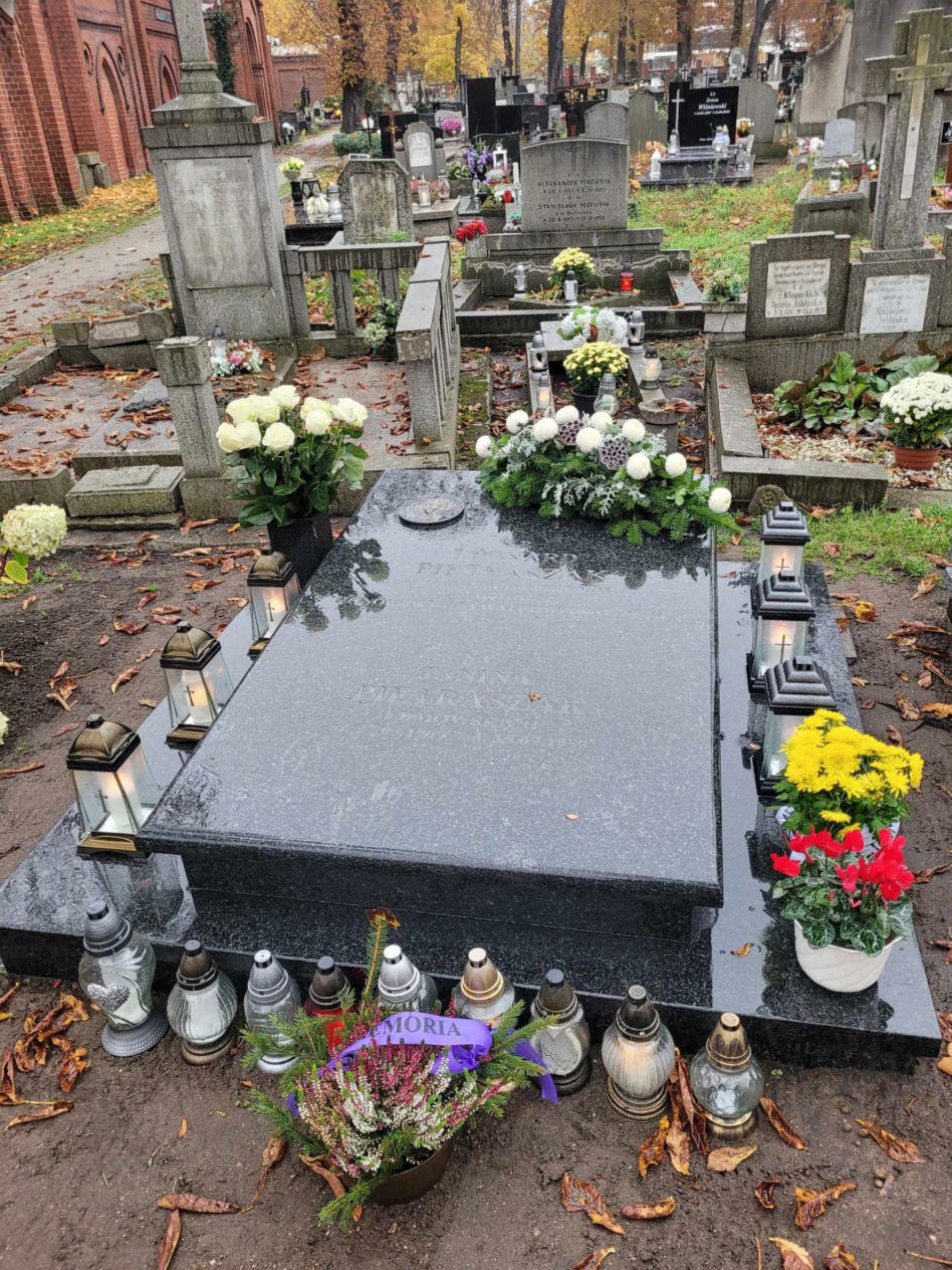 Grób Leonarda Pietraszaka