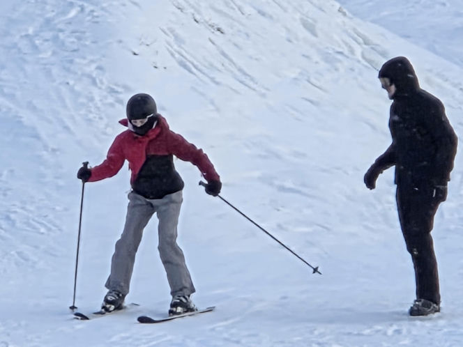 Tłumy narciarzy w bydgoskim Myślęcinku. Byliśmy na Stefanowym Stoku