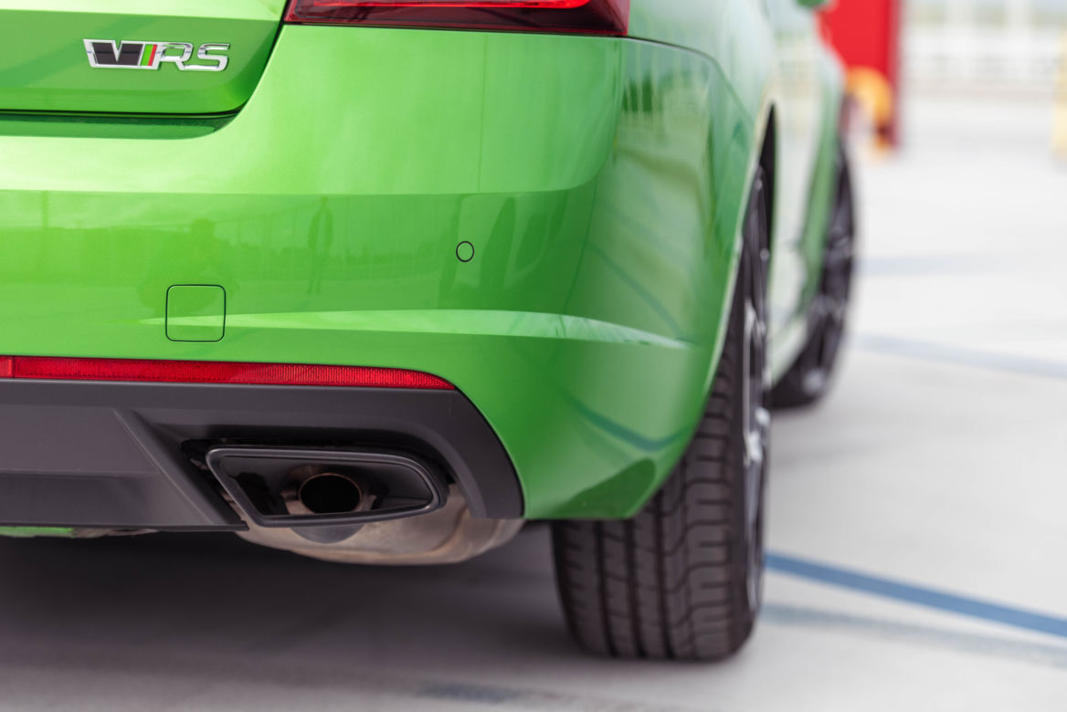 Skoda Octavia RS Challenge vs Peugeot 308 GTi