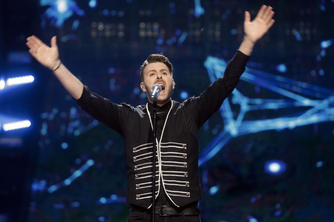 Grzegorz Hyży kiedyś i dziś. Od skromnego chłopaka z "X Factora" do ikony męskiego stylu