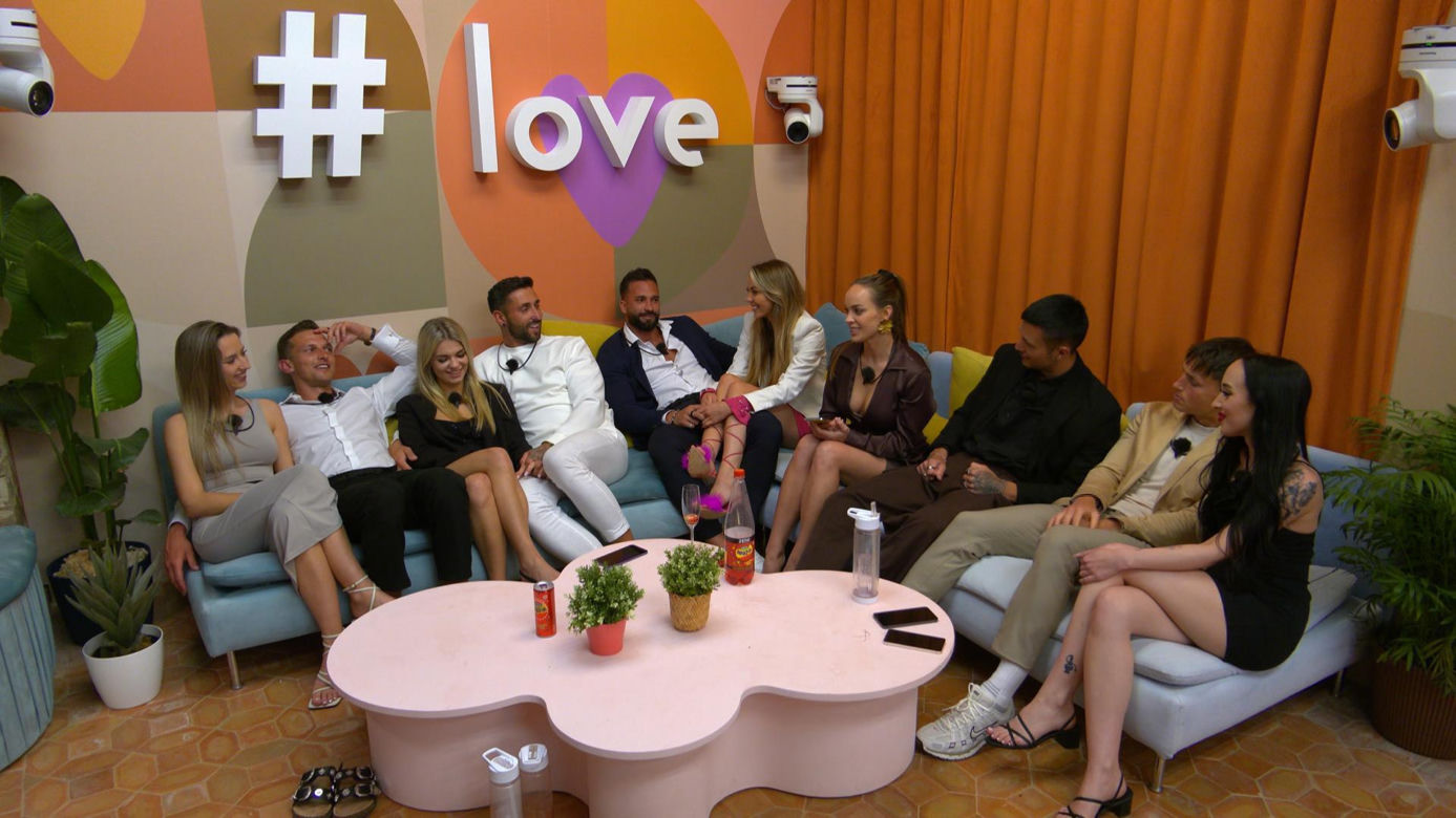 Love Island 9