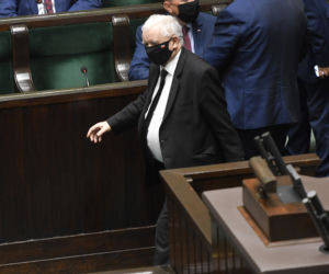 Reasumpcja głosowania w Sejmie Wojna o TVN trwa