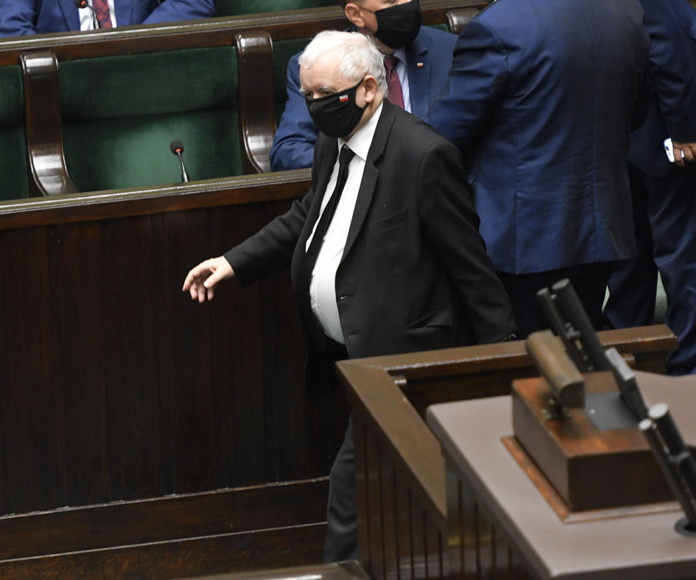 Reasumpcja głosowania w Sejmie Wojna o TVN trwa