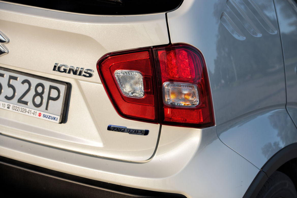 Suzuki Ignis 1.2 DualJet 90 KM SHVS 2WD 5MT