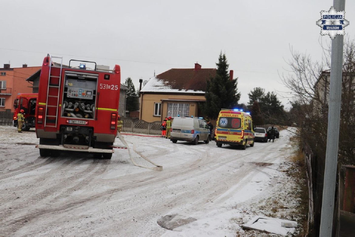 Nie żyje 70-latka. Strażacy weszli do zadymionego domu i dokonali strasznego odkrycia