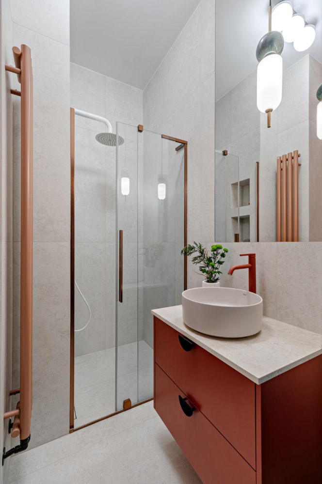 Mieszkanie w kolorach szałwiowej zieleni i ciepłej terakoty