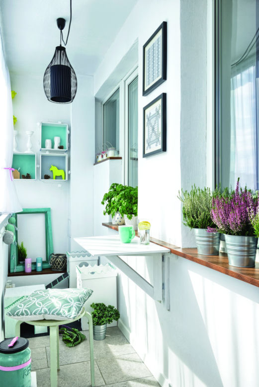 Balkony i loggie w różnych stylach – pokój wypoczynkowy DIY (1)