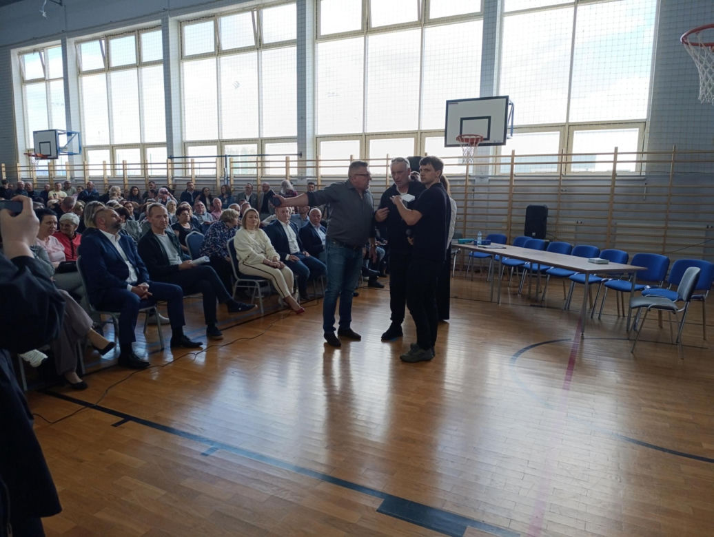 Smród padłych zwierząt nie daje im żyć