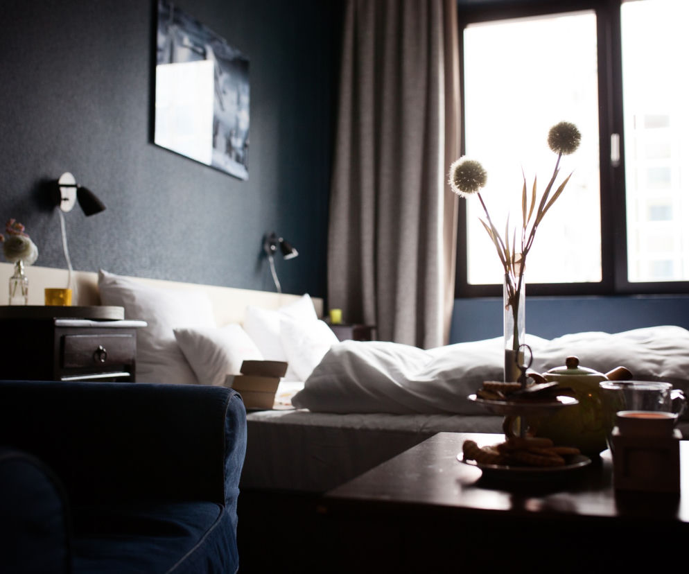 Pokój hotelowy. Zdjęcie poglądowe.