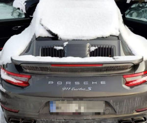 Przywłaszczone Porsche 911 Turbo S