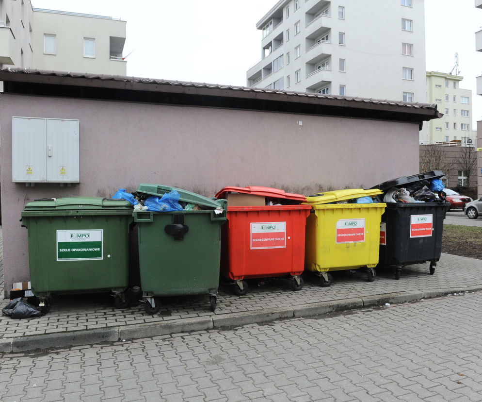 Nawet 1300 zł za odpady. Rekordowe rachunki w Warszawie. STOP śmieciowej DROŻYŹNIE!
