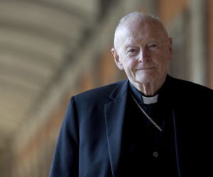 Ofiary pedofila błagają - usuńcie Jana Pawła II z listy świętych