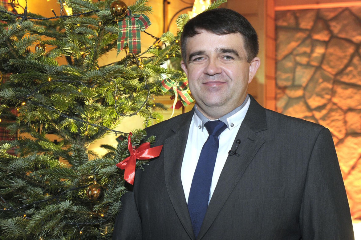 Zbyszek z "Rolnik szuka żony" ochrzcił synka. Wiemy, jak ma na imię!