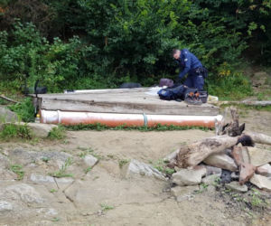 Akcja na Jeziorze Solińskim. Szukali go policjanci i nurkowie, 49-latek był ZASKOCZONY [FOTO]