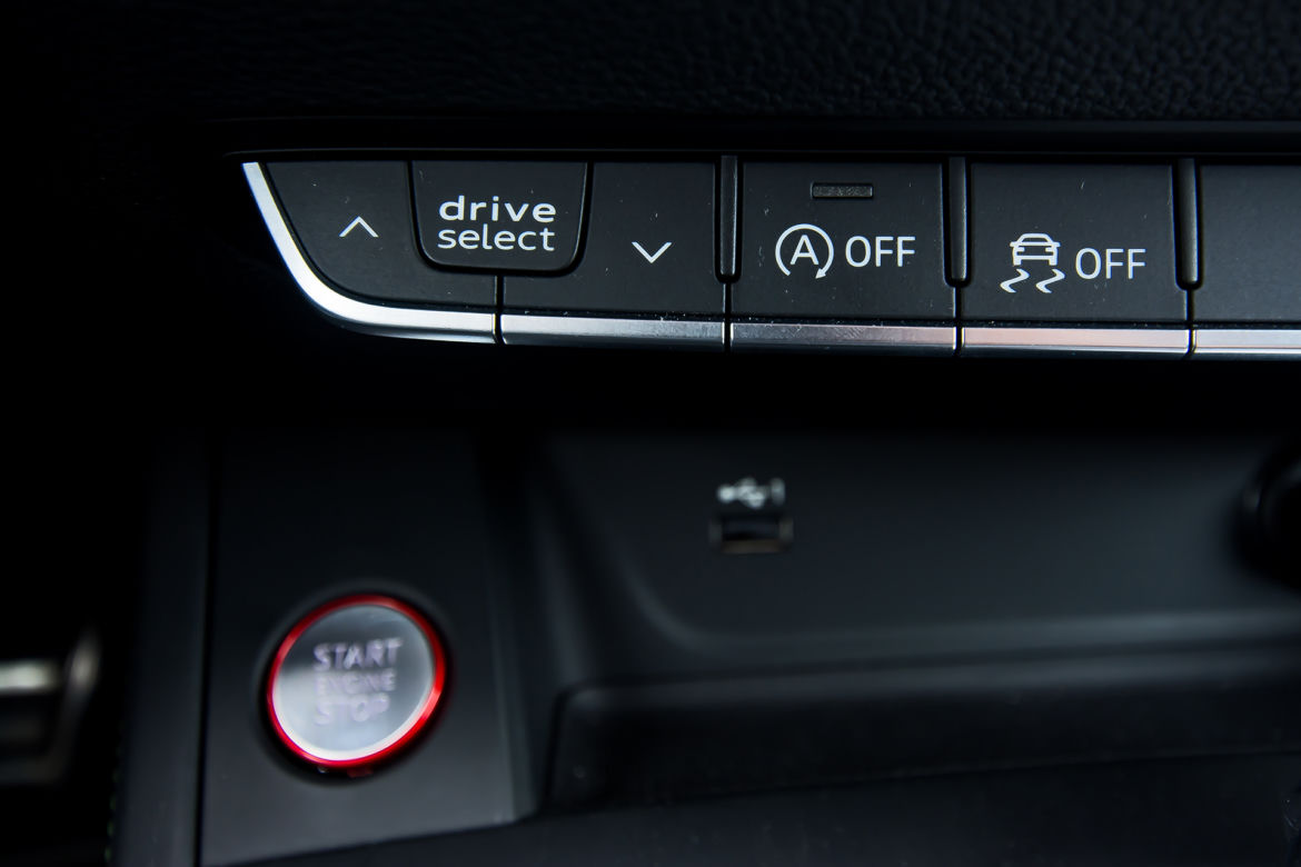 Audi RS4 Avant B9 2.9 TFSI V6 450 KM Tiptronic quattro