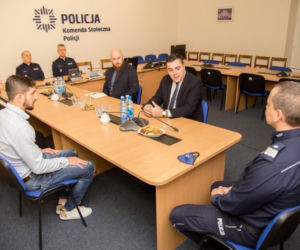 Policjanci podziękowali gruzińskiemu mistrzowi zapasów 