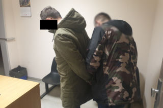W domu wszczął awanturę, a policjantom GROZIŁ ZWOLNIENIEM - furiat trafił za kratki