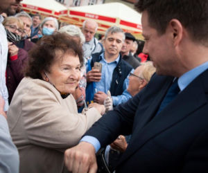 Rafał Trzaskowski zebrał podpisy