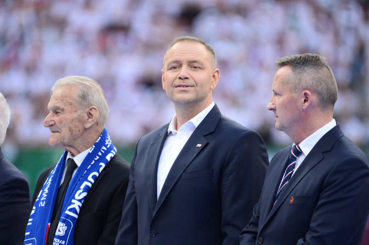 Karol Nawrocki i ceremonia po finale Pucharu Polski