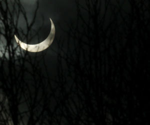 Zaćmienie słońca w Warszawie 04.01.2011