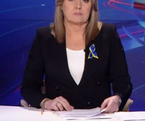 Danuta Holecka została blondynką