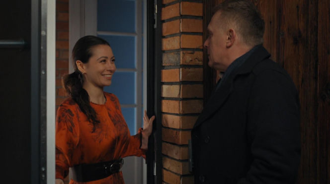 M jak miłość odc. 1931. Joanna (Dominika Sakowicz), Artur Rogowski (Robert Moskwa)