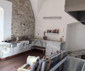 Dwór Czarne w Jeleniej Górze