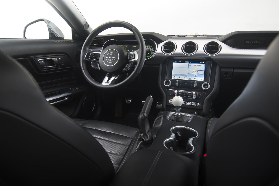 Ford Mustang Bullitt 5.0 V8 6MT