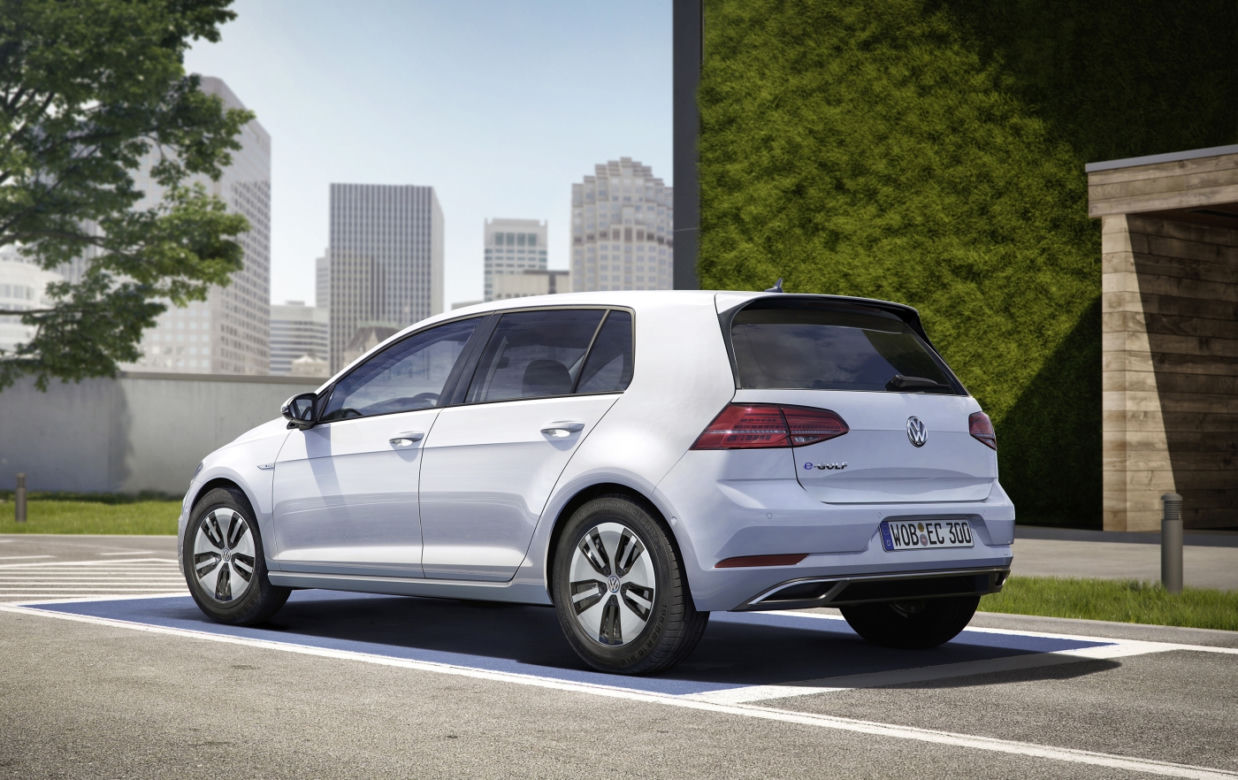 Volkswagen e-Golf lifting 2017